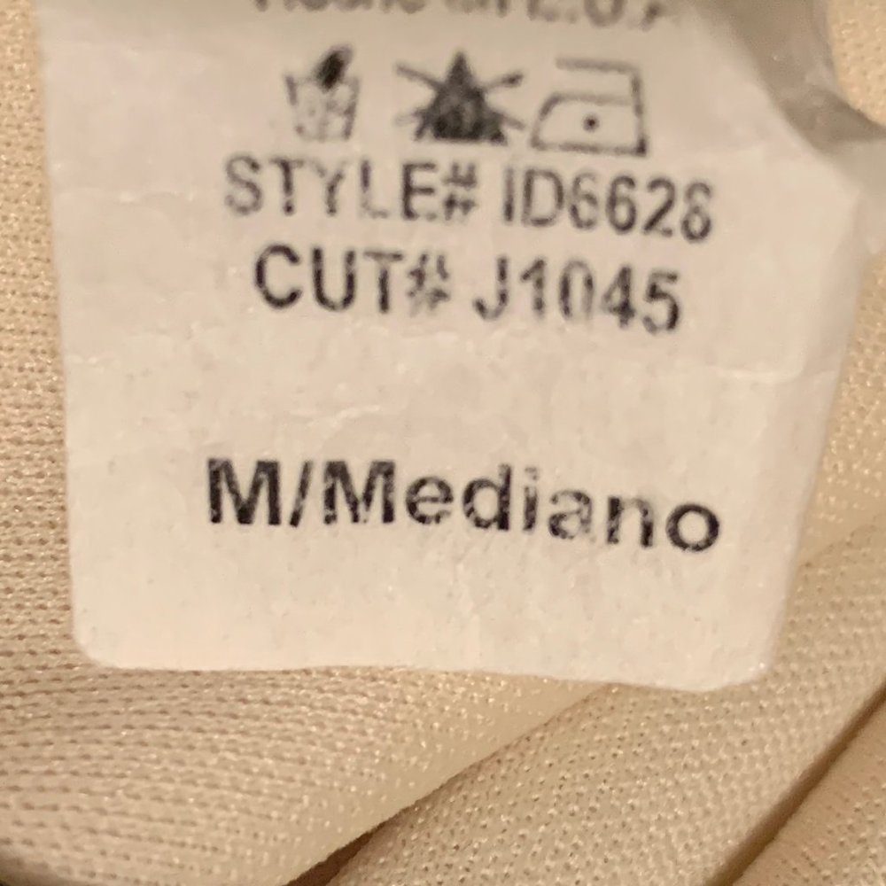 Women's cream WIndsor size Medium dress - Picture 4 of 4
